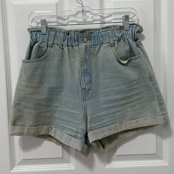 High-Waisted Denim Shorts - Picture 1 of 3